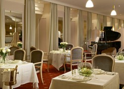 Hotel Baltschug Kempinski Moscú 