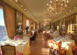 Hotel National  Mosca
