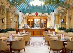 Hotel National  Mosca