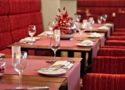 Hotel Holiday inn Lesnaya Moscú