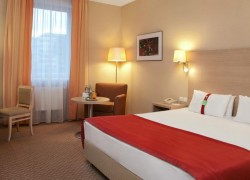 Hotel Holiday inn Lesnaya Moscú