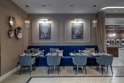 Chekhoff Hotel Mosca, Curio Collection by Hilton